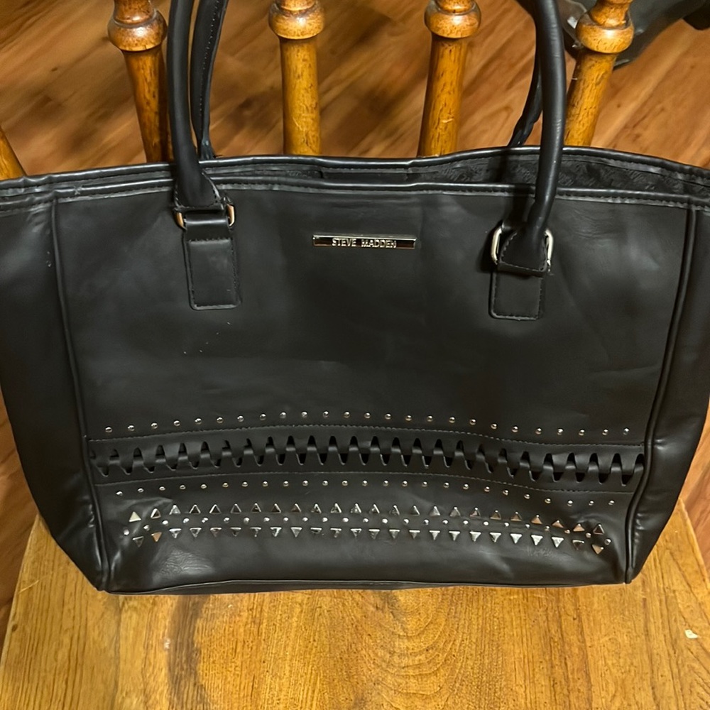 Steve Madden purse, size medium